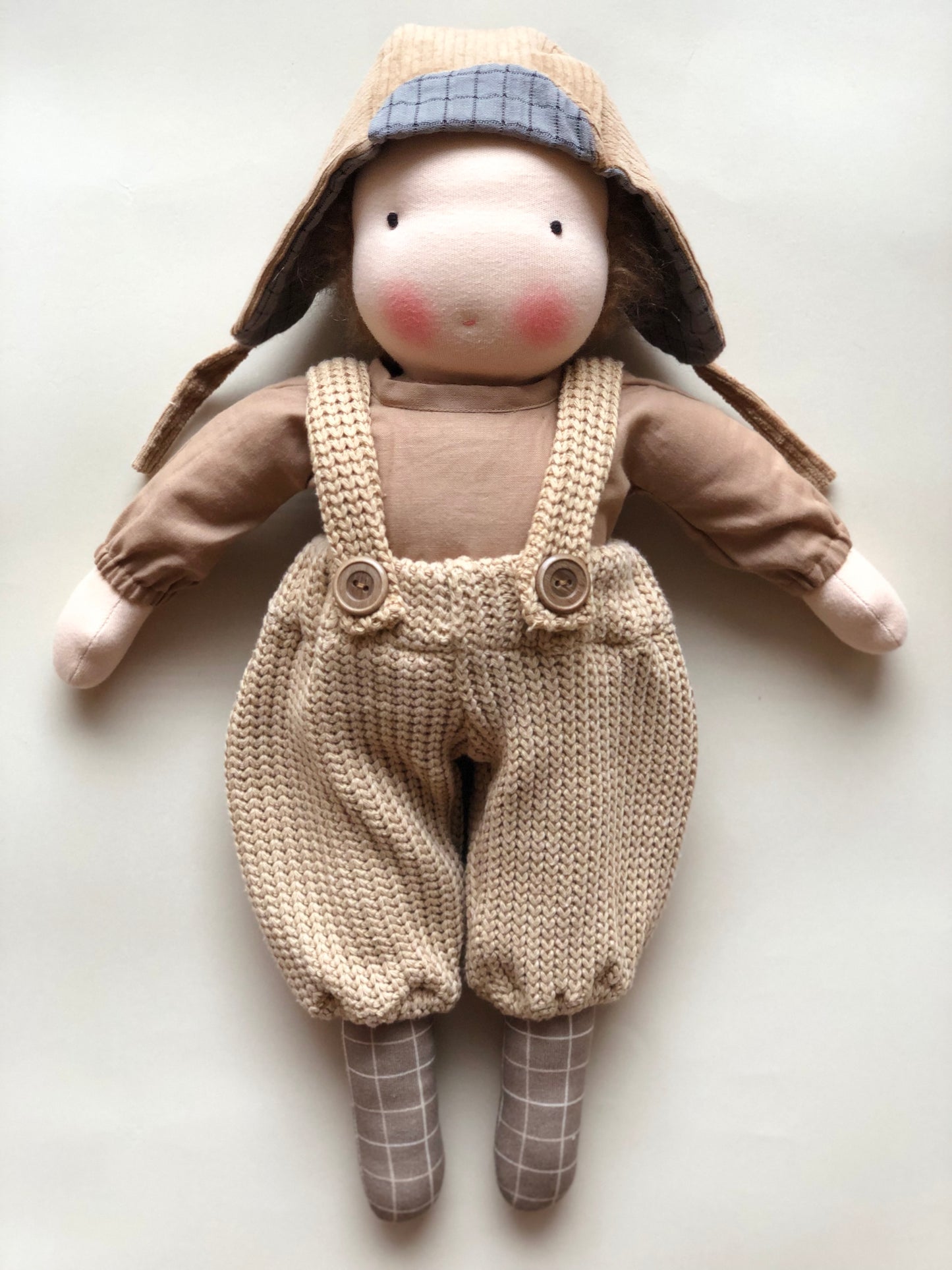 GUSTAV DOLL LARGE I winter