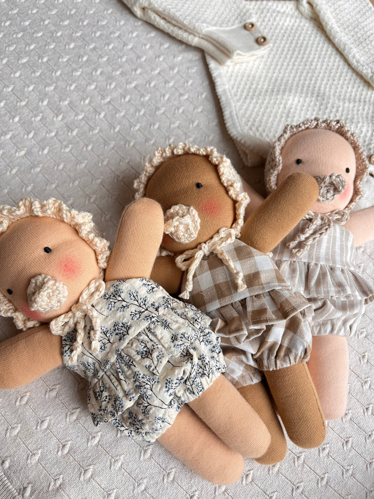 Waldorf doll Baby / tanned skin