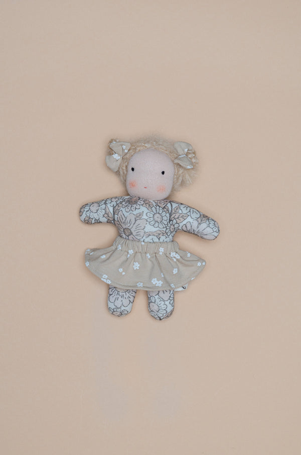 DEVA doll mini