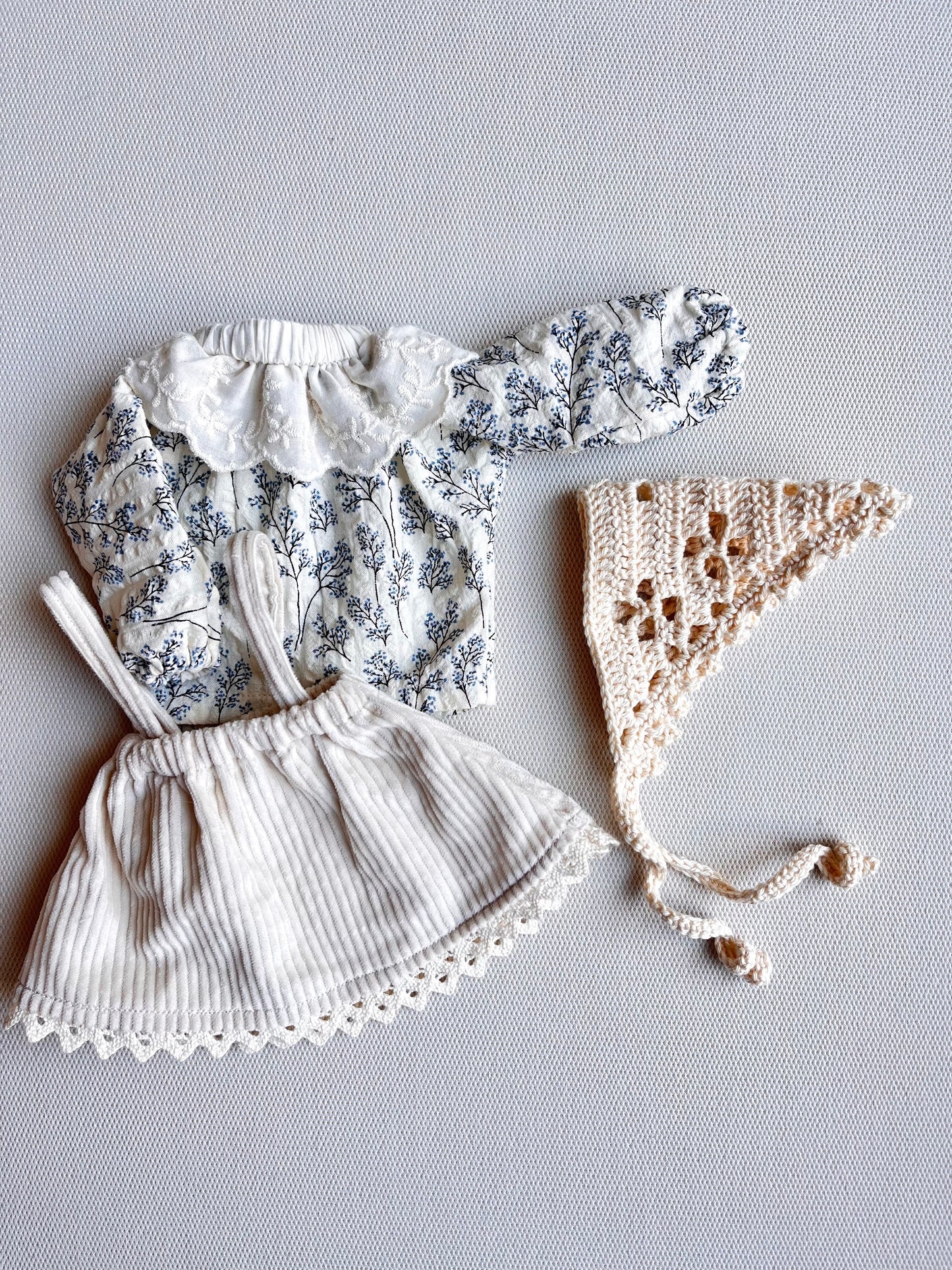 FLAVIA doll medium I lace collection