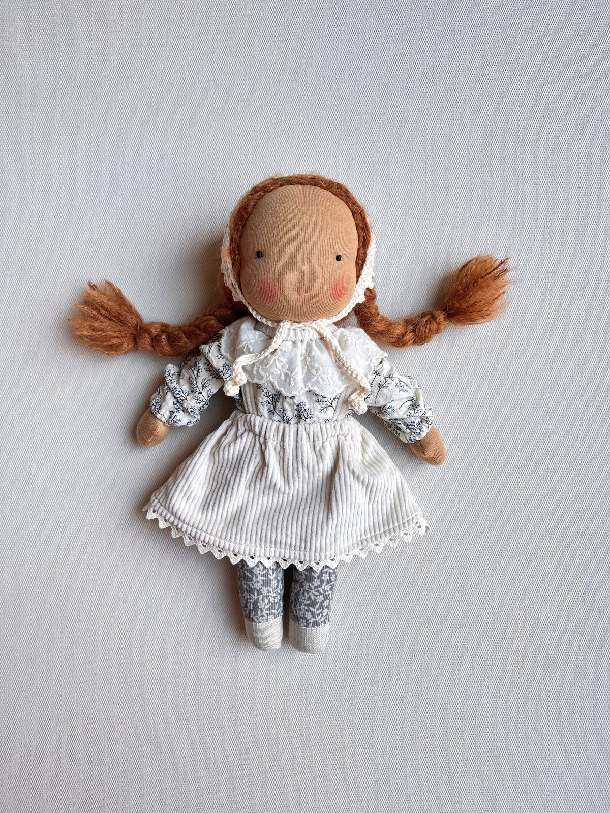 FLAVIA doll medium I lace collection