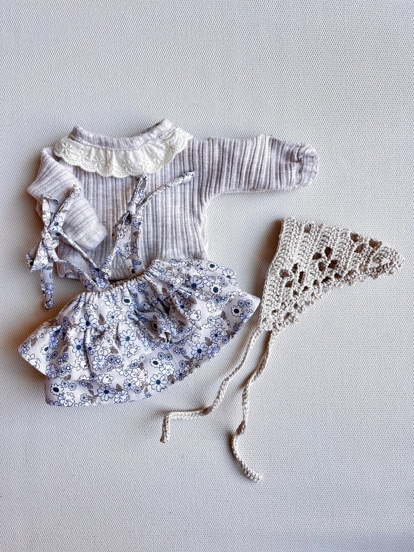 Waldorf doll ILA medium / lace collection