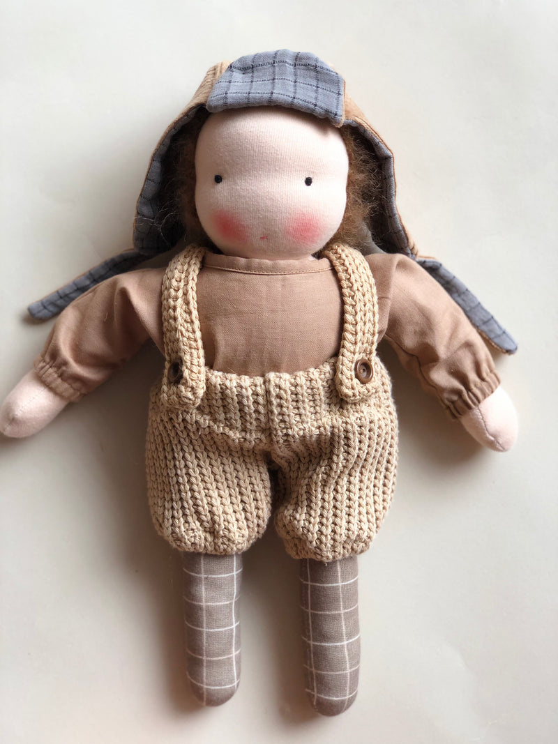 GUSTAV DOLL MEDIUM I winter