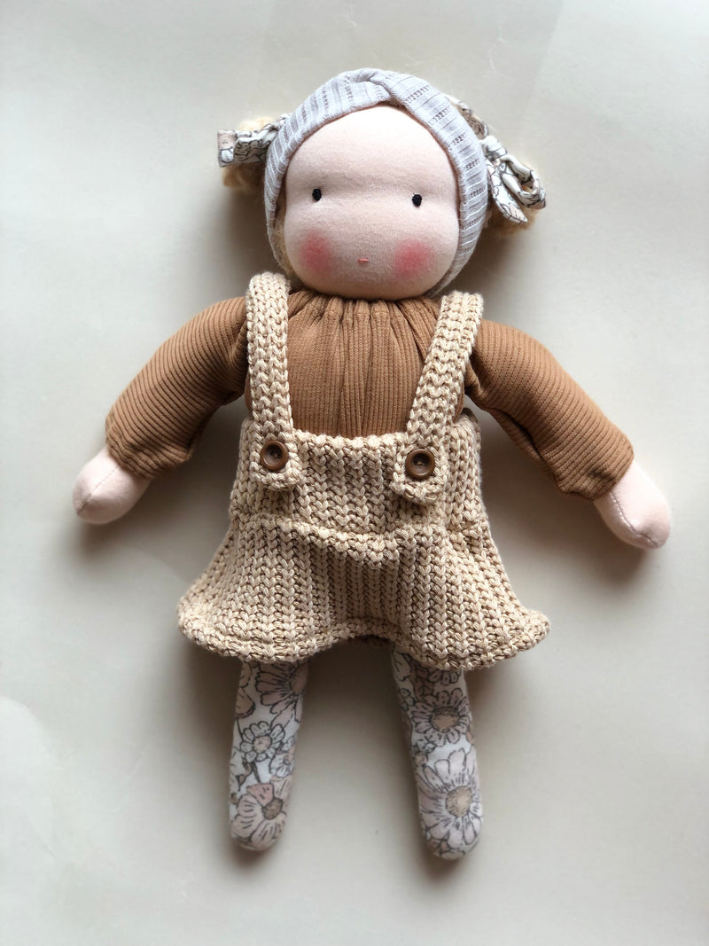 DEVA DOLL MEDIUM I winter