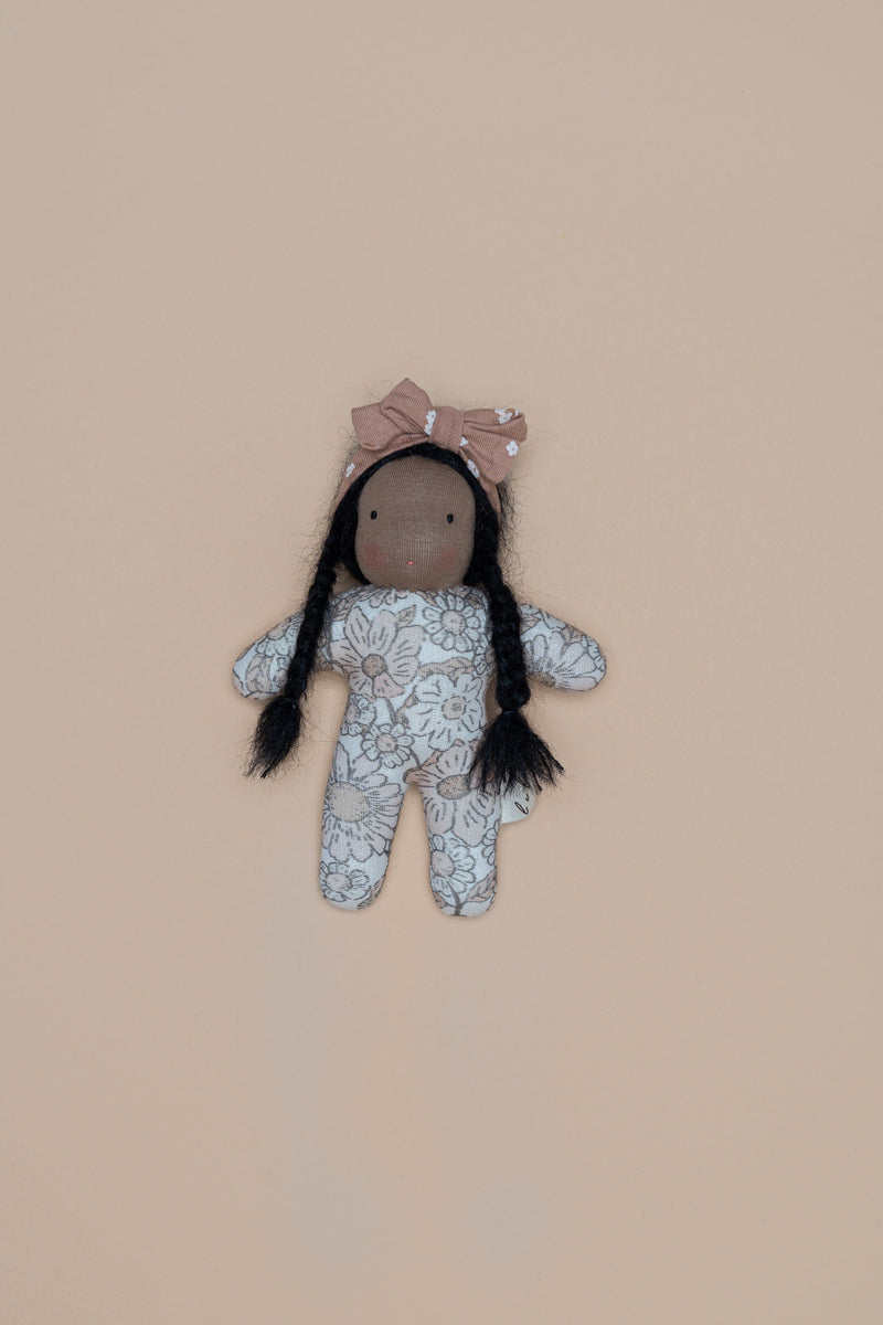 ZURI doll mini